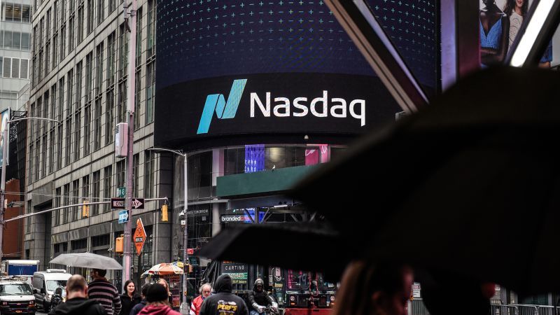 NextImg:Nasdaq threatens to delist the Trump SPAC from the stock market | CNN Business