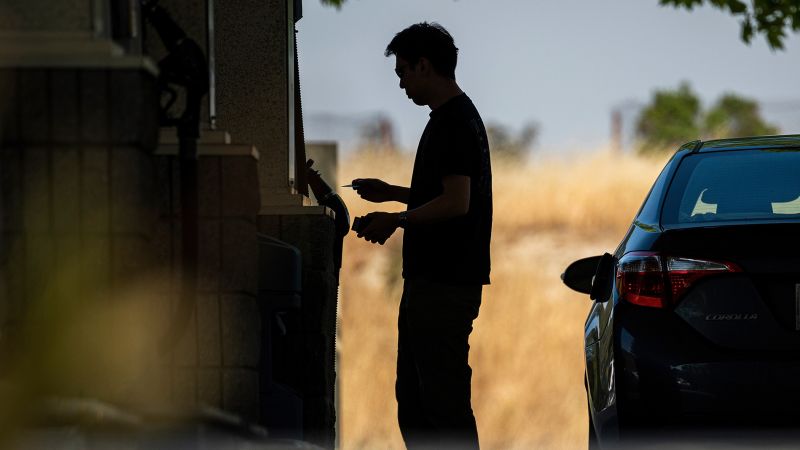 NextImg:Why is inflation cooling — and why isn't it coming down more | CNN Business