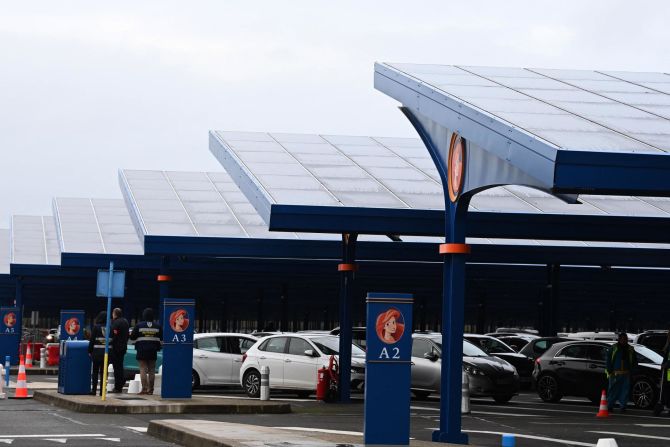 Adding solar panels to car parks is increasingly common, but usually they come in the form of solar carports, which stretch over parking spaces and provide both shelter and power. In 2020, <a href="index.php?page=&url=https%3A%2F%2Fdisneylandparis-news.com%2Fen%2Fdisneyland-paris-begins-operating-the-first-section-of-its-solar-canopy-plant%2F" target="_blank" target="_blank">DisneyLand Paris</a> began construction on a solar canopy plant covering its guest parking lot. When completed it will be one of the largest examples in Europe, covering 20 hectares and generating enough energy to account for about 17% of the resort's current electricity consumption. 