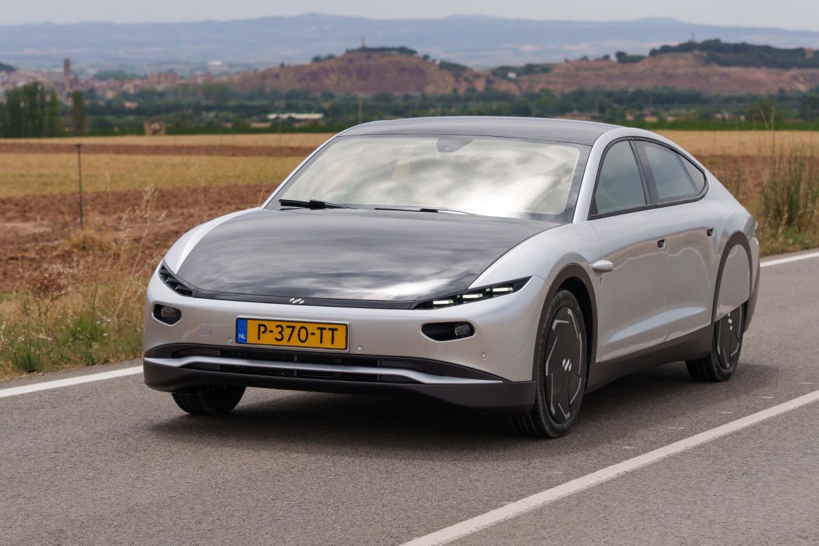 The sun can also be used to power electric vehicles as they drive. The <a href="https://edition.cnn.com/travel/article/lightyear-0-solar-assisted-car-spc-c2e-intl/index.html" target="_blank">Lightyear 0</a>, production of which began in 2022, has curved solar panels in its roof, hood and trunk that top up the electric battery as it drives.