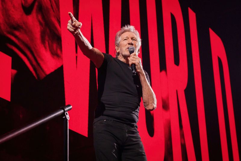 German Police To Investigate Pink Floyd Star Roger Waters After Wearing ...