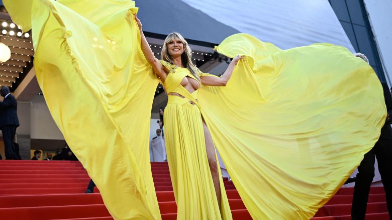 German model Heidi Klum arrives for the screening of the film "La Passion de Dodin Bouffant" (The Pot au Feu) during the 76th edition of the Cannes Film Festival in Cannes, southern France, on May 24, 2023.