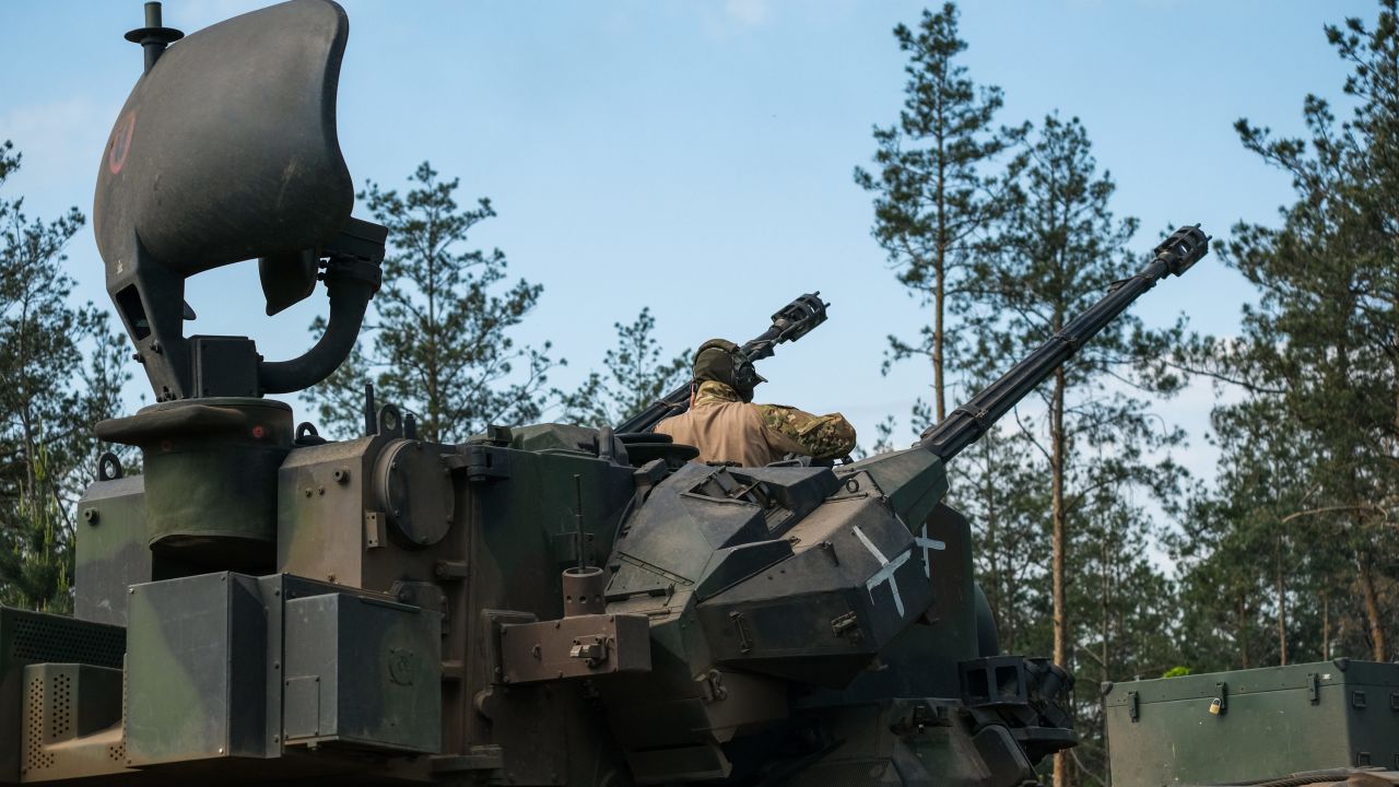 Ukrainian forces demonstrate their German-donated Gepard self-propelled anti-aircraft gun.