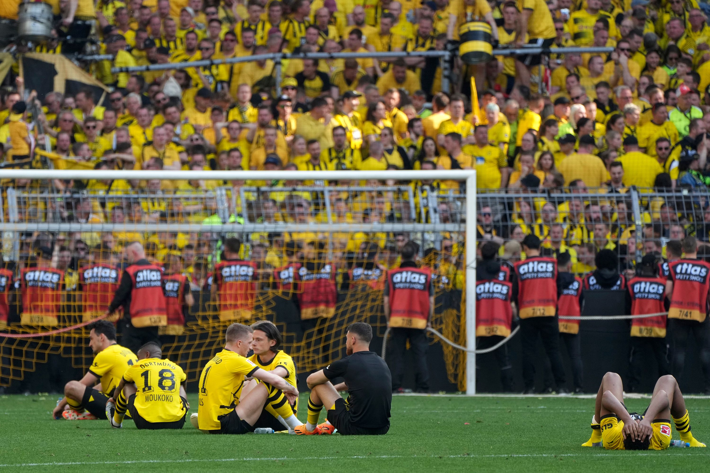 Bundesliga: Dortmund ou Bayern? Sábado é o dia D – DW – 25/05