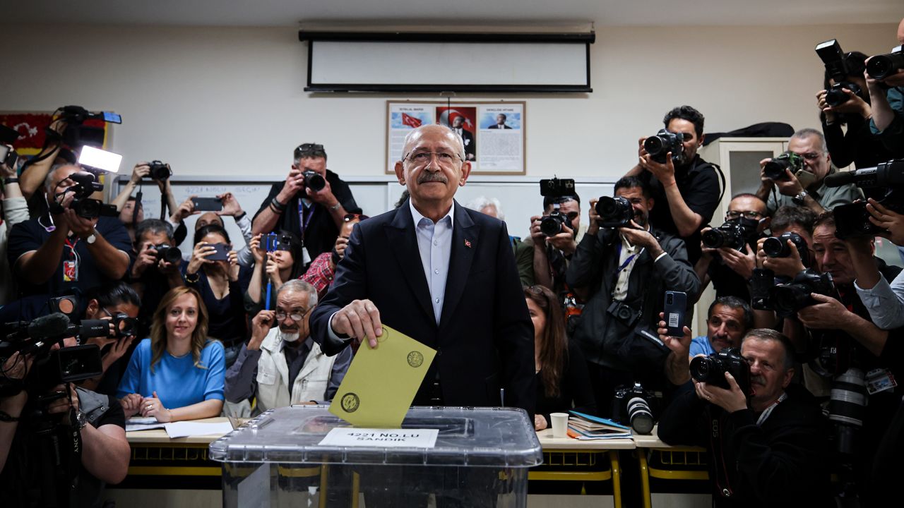 Opposition candidate Kemal Kilicdaroglu cast his vote at a polling station in Ankara.