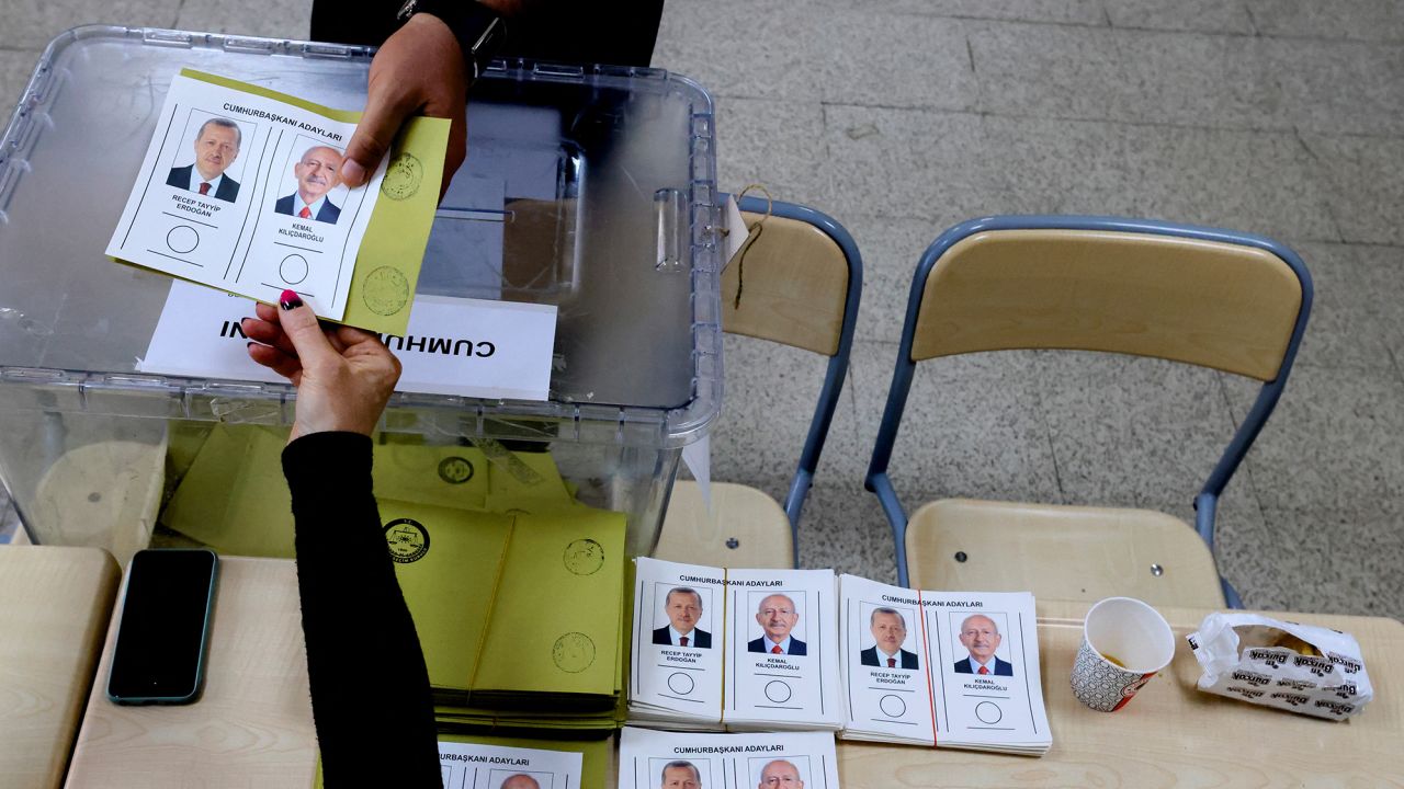 Economic concerns and the aftermath of the deadly earthquake have been among voter's concerns.