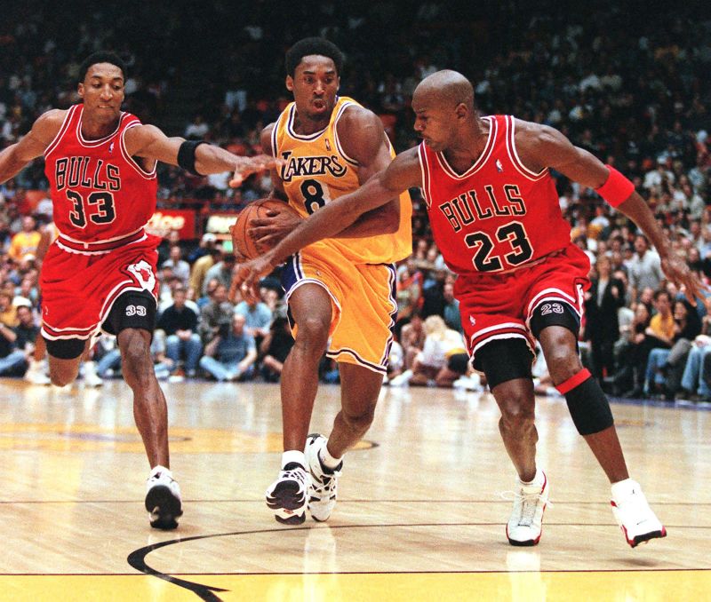 Michael Jordan was horrible player and horrible to play with says former Chicago Bulls teammate Scottie Pippen CNN