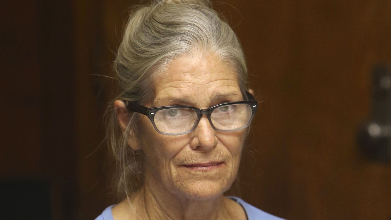 Leslie Van Houten attends a parole hearing in 2017 in Corona, California. 