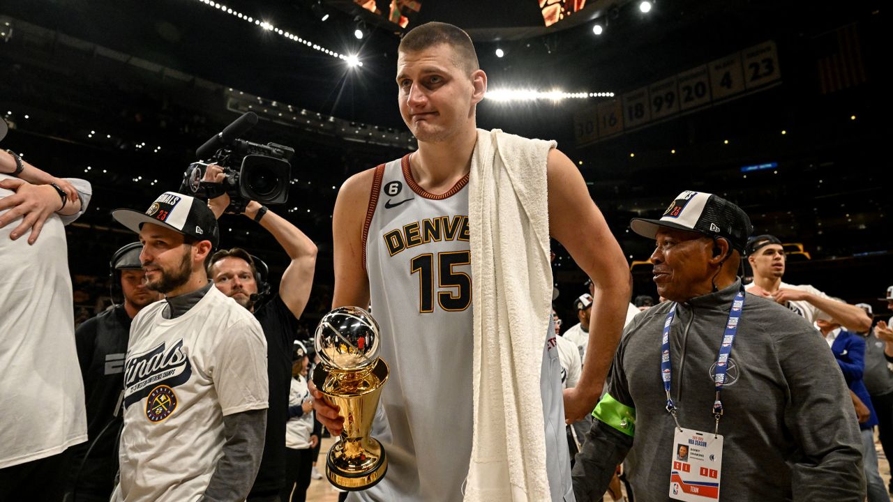 Jokić leaves the floor after the Nuggets beat the Lakers in the Western Conference Finals.