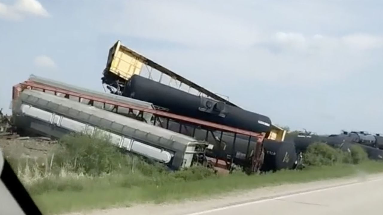 A train derailed in northwestern Minnesota just south of the Canadian border Wednesday.