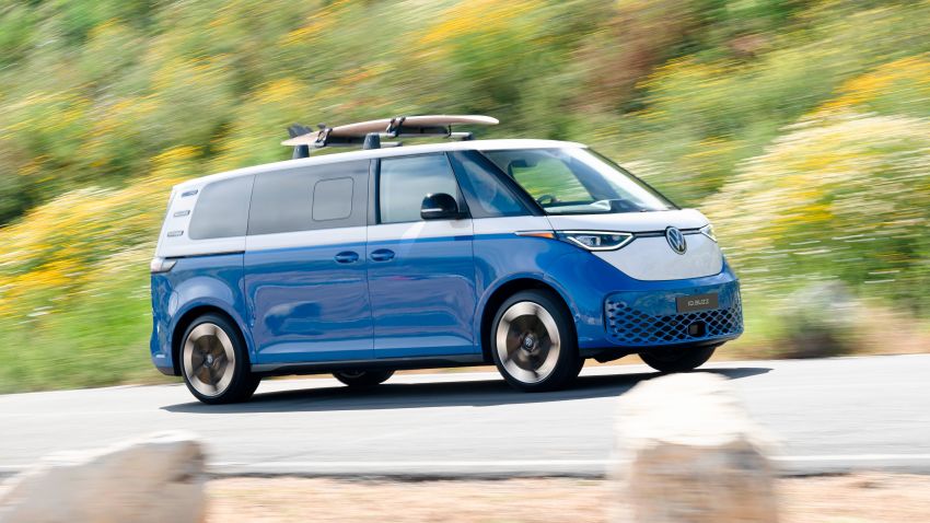 VW unveils its electric Microbus for America