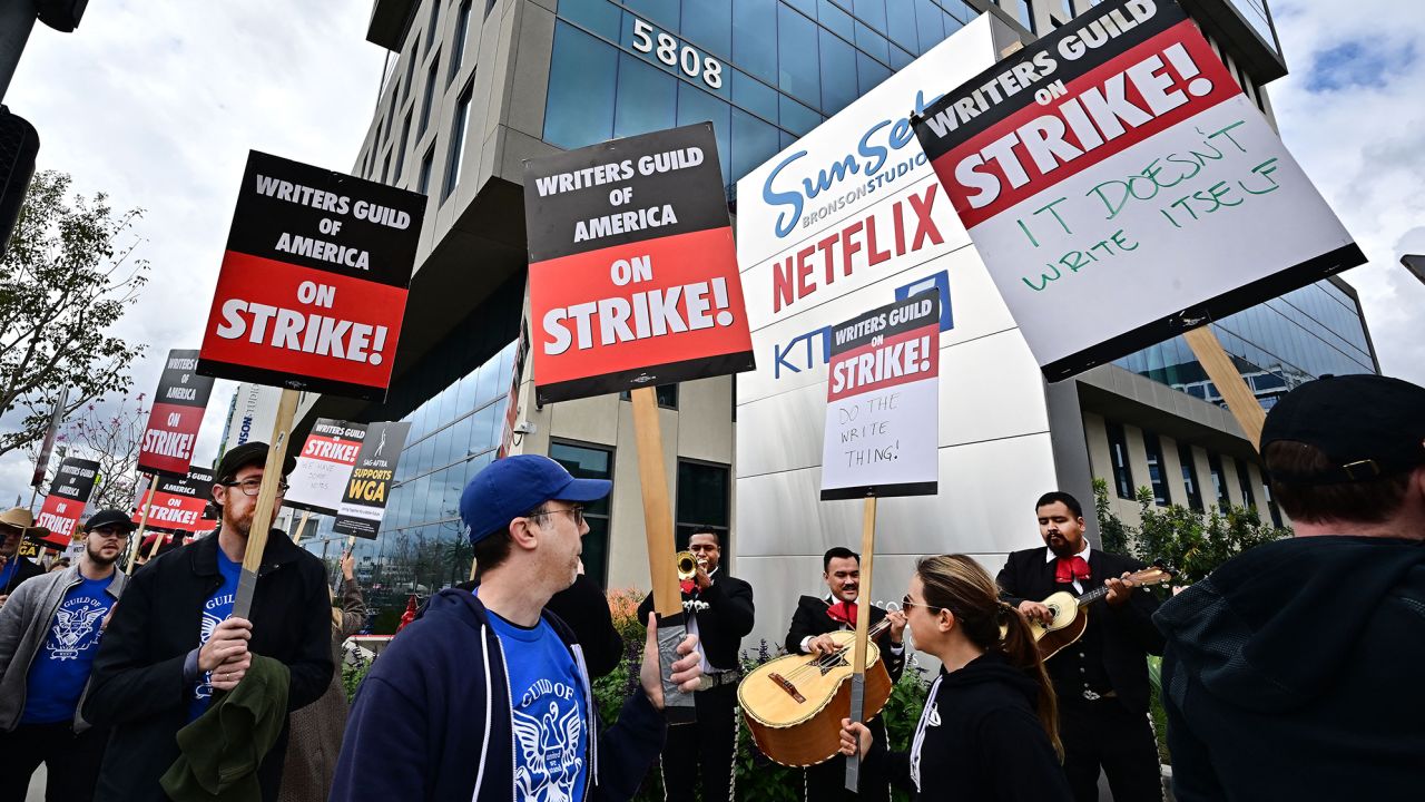 Netflix shareholders reject sky-high govt pay packages Netflix shareholders reject sky-high govt pay packages
