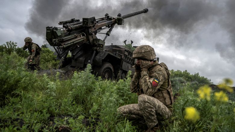 Ukrainian service members of the 55th Separate Artillery Brigade fire a Caesar self-propelled howitzer towards Russian troops, amid Russia's attack on Ukraine, near the town of Avdiivka in Donetsk region, Ukraine May 31, 2023. 