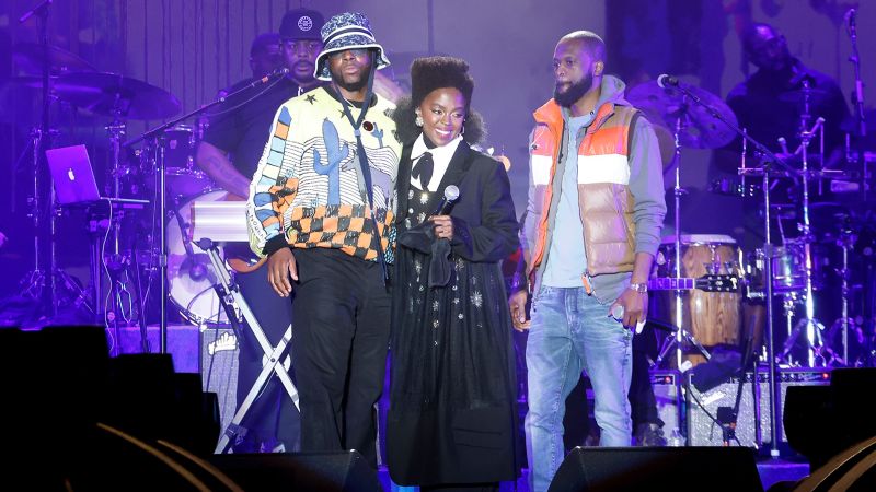 NextImg:The Fugees reunite for what may be their last performance | CNN