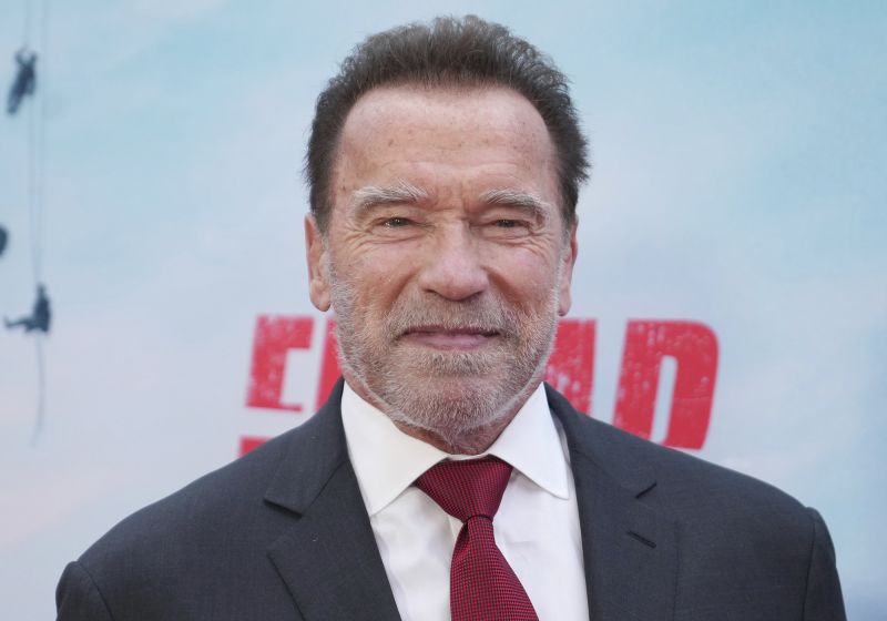 Arnold Schwarzenegger Explains In Netflix Docuseries How He Told Wife ...