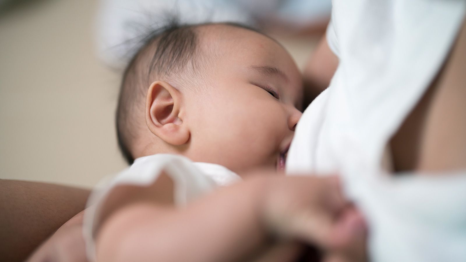 Sleeping Mom And Rafe Son Xvideos - Fathers' role in breastfeeding and infant sleep is key, study finds | CNN