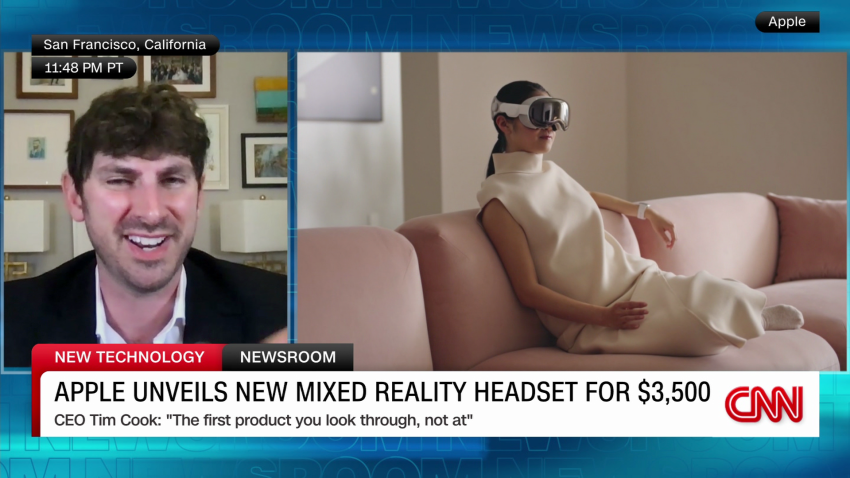 exp apple virtual reality josh constine intv 060602ASEG2 cnni business_00015305.png