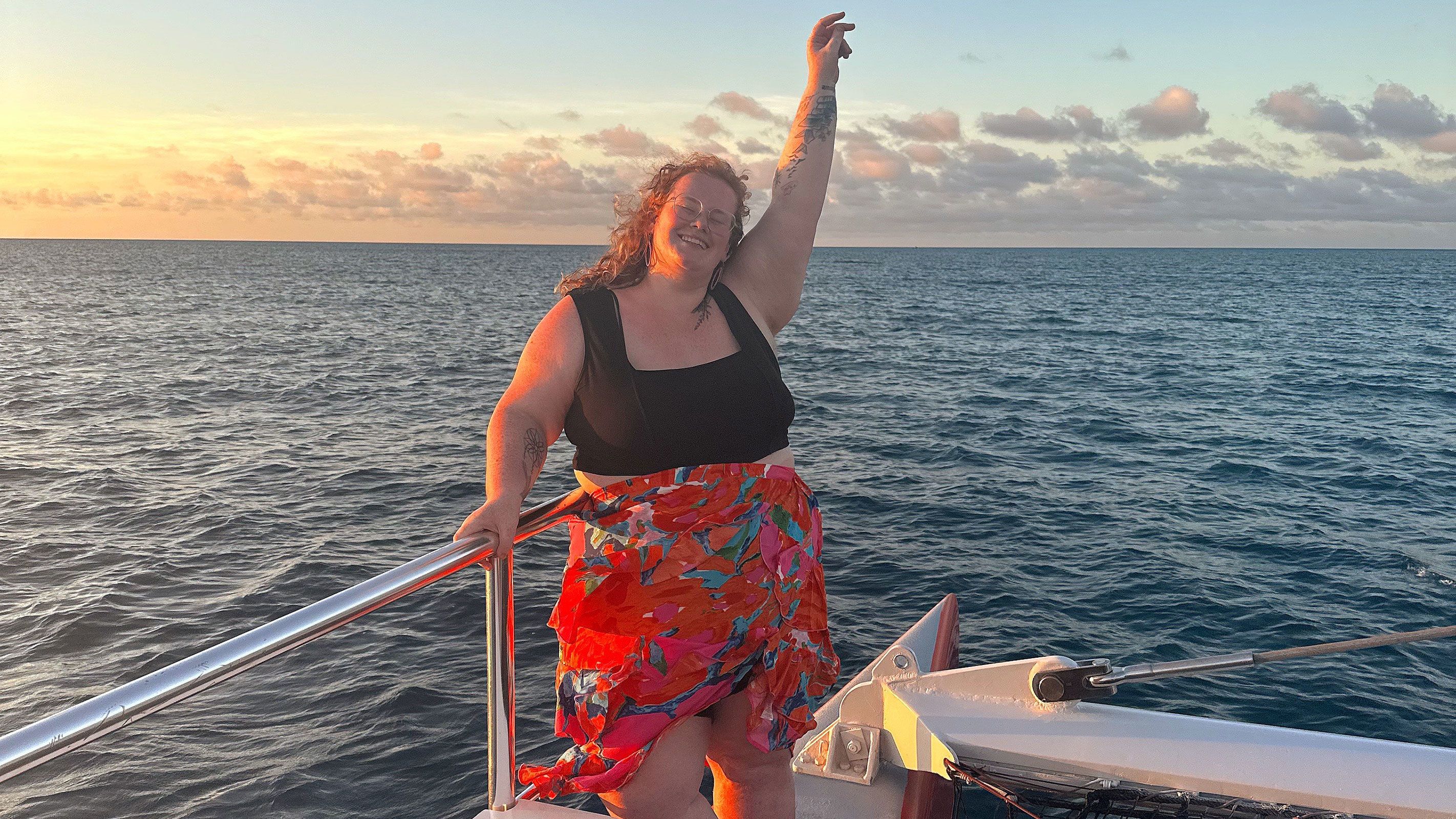 A plus-size traveler wants an extra seat for free (but free means you will  be the one paying) - Flytrippers