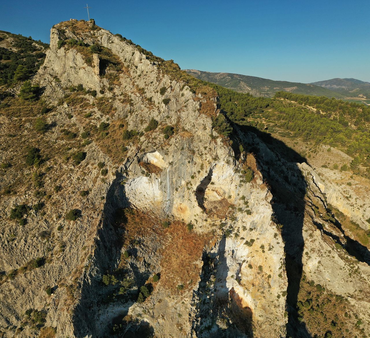 The research was carried out in the Penàguila municipality in Alicante, Spain.