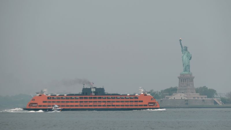 NextImg:New York City's air pollution among the world's worst as Canada wildfire smoke shrouds Northeast | CNN