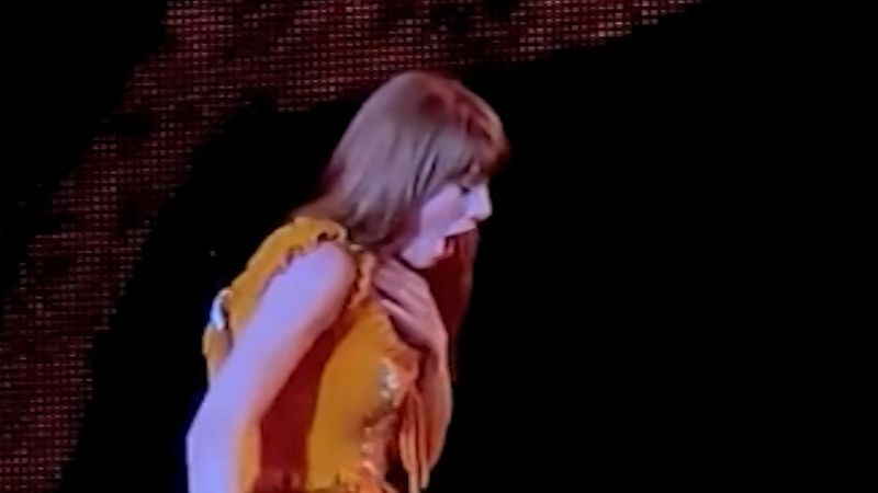 See what Taylor Swift hoped her fans didn’t see during live show
 | CNN
