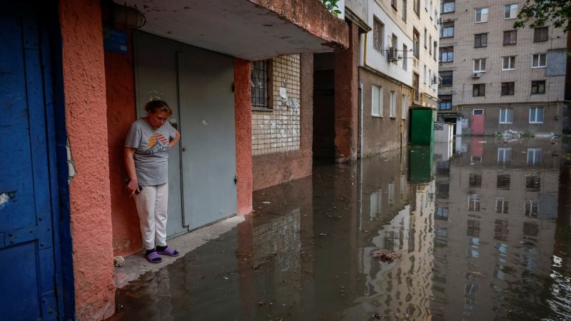 Collapse of Ukraine’s Nova Kakhovka dam an ‘ecological catastrophe’ | CNN