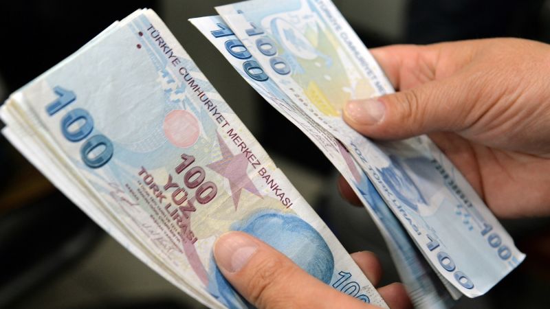 Turkish lira crashes as new government sets sights on ‘rational’ policies | CNN Business