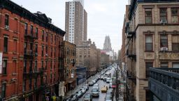 NEW YORK, NY - JANUARY 11: A view of apartments in the Chelsea neighborhood in Manhattan, January 11, 2018 in New York City. According to a real estate report released on Thursday, apartment rents in Manhattan fell the most in almost four years, falling around 2.7 percent from the median rent price a year ago. It was the biggest annual decline since February 2014. The median monthly rent in Manhattan now sits at $3295. (Photo by Drew Angerer/Getty Images)