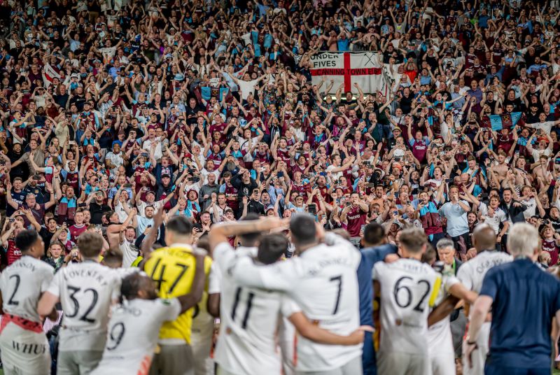 West Ham ends 43-year wait for major trophy but condemns fan trouble during final CNN