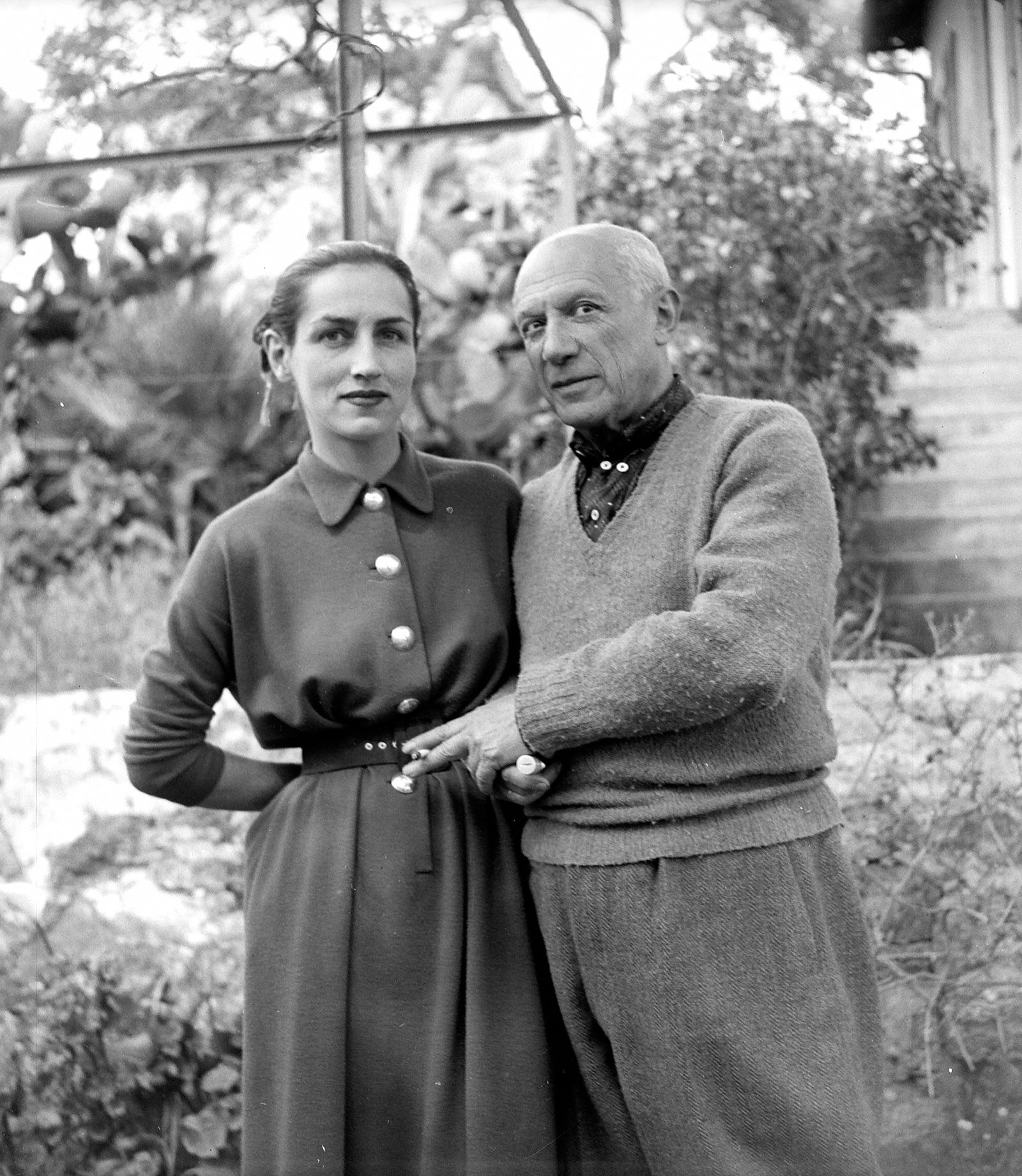 UNSPECIFIED - 1951:  Pablo Picasso and Francoise Gillot, by 1952. LIP-1069-007.  (Photo by Roger Viollet via Getty Images/Roger Viollet via Getty Images)