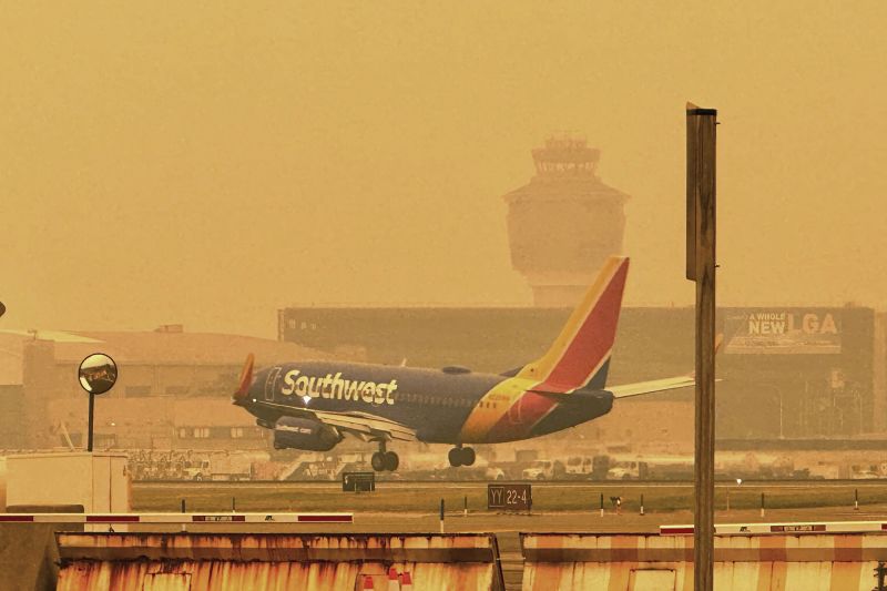 FAA delays flights into New York and Newark airports as Canadian