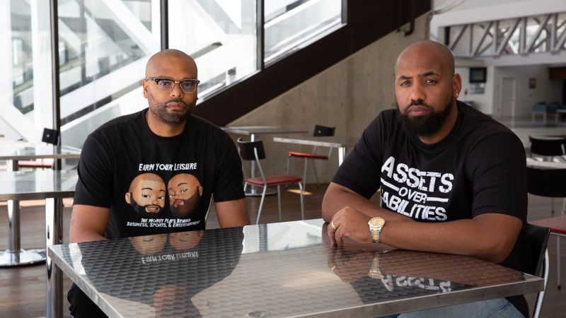 NextImg:Lifelong friends create platform to teach financial literacy in the Black community | CNN