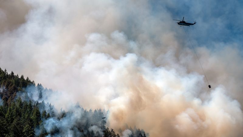 NextImg:Smoke from Canada's wildfires has reached as far as Norway | CNN