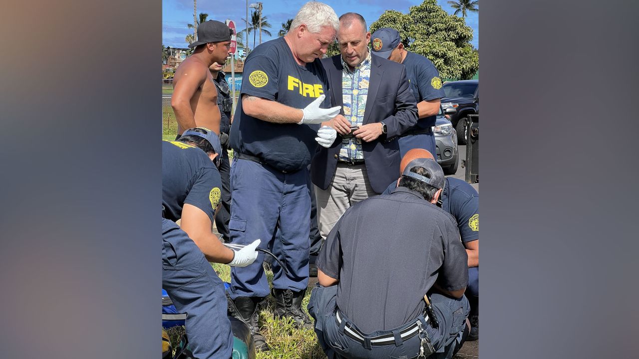 Josh Green Hawaii's governor, a former ER doctor, helps man injured in