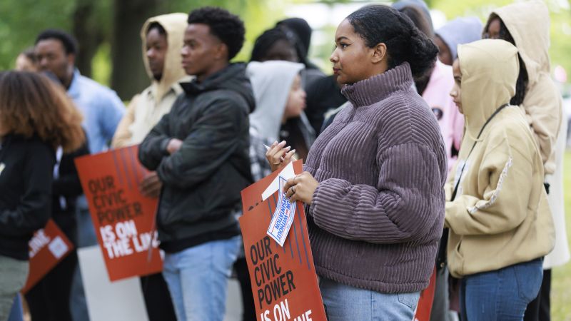 NextImg:Voting rights advocates in the South emboldened by Supreme Court win | CNN Politics
