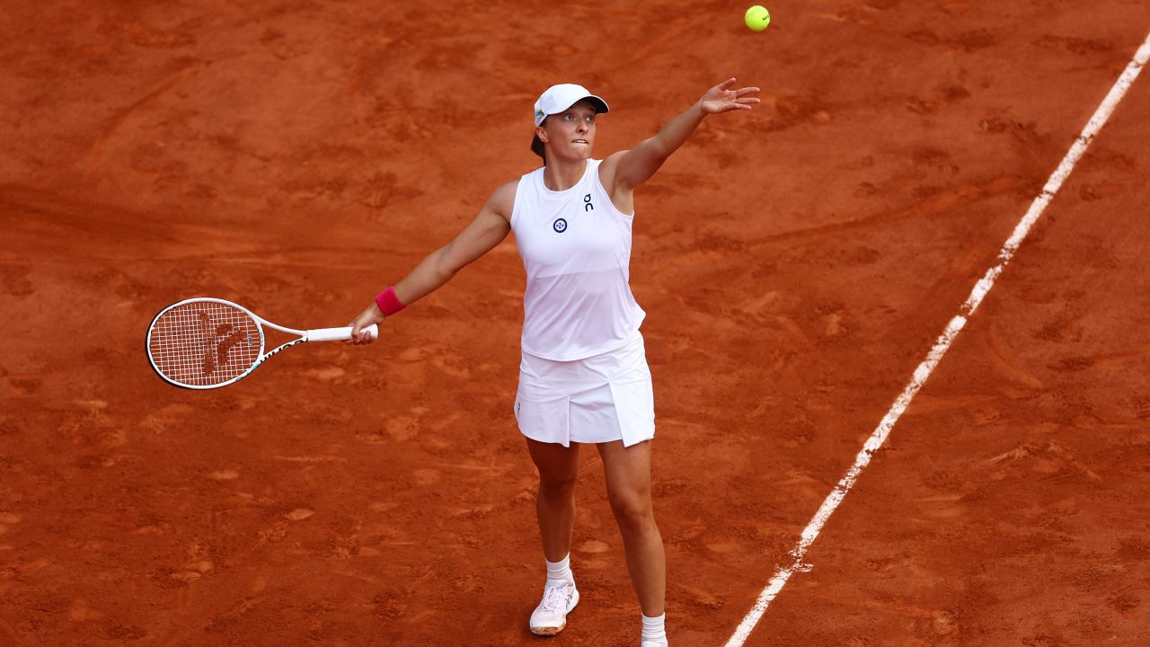 Świątek has won every grand slam final in which she has appeared.