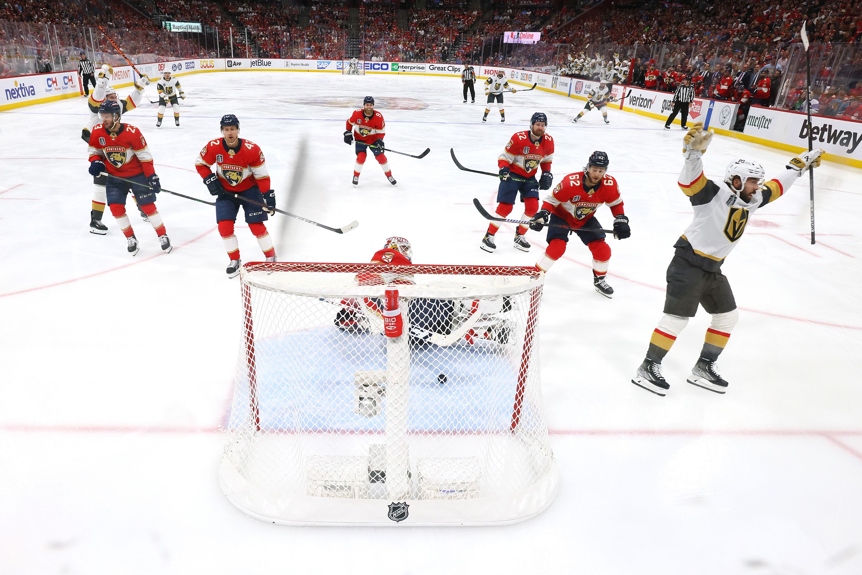 Stanley Cup brawl breaks out as Golden Knights push Panthers to brink