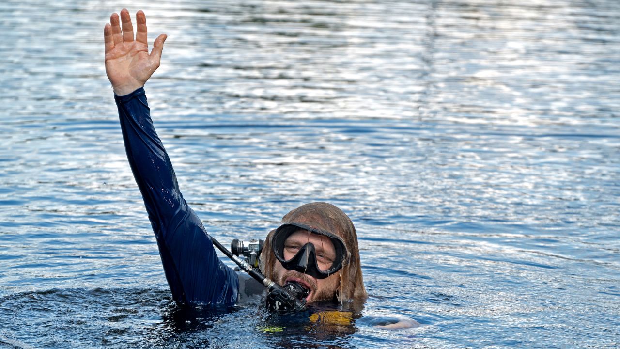  Dr. Joseph Dituri surfaces on June 9 after living for 100 days underwater.