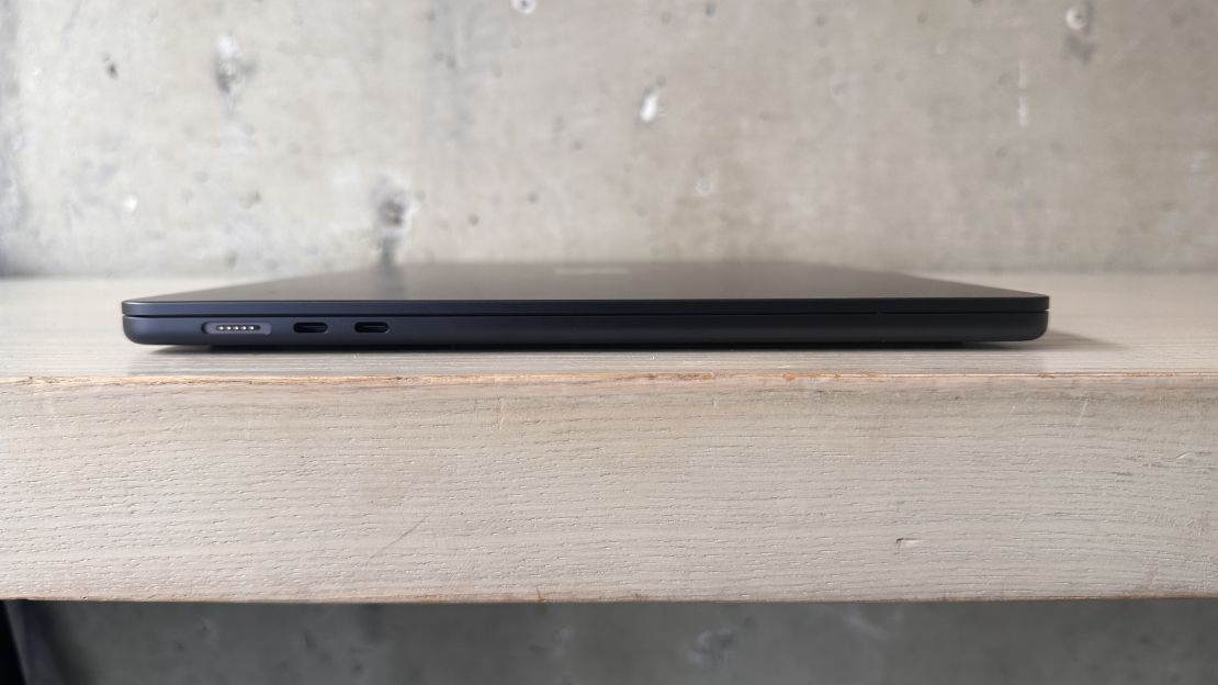 macbook air 15 review cnnu 7