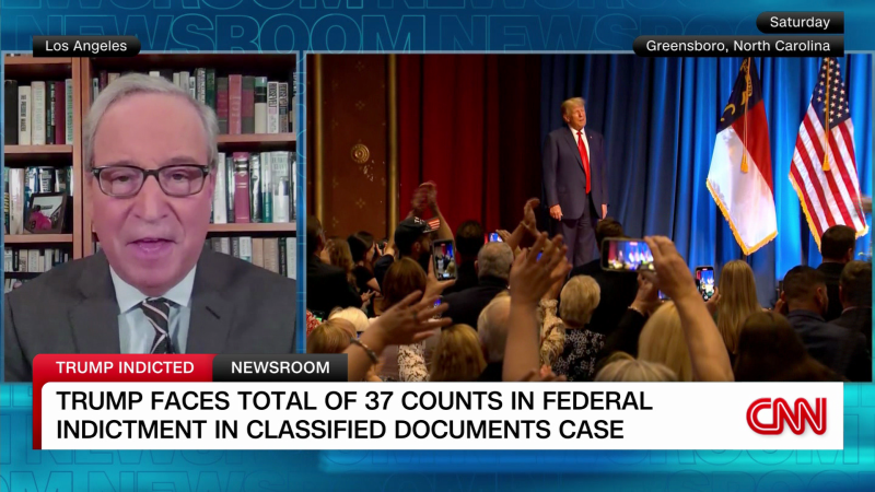 Trump faces total of 37 counts in federal indictment in classified documents case | CNN