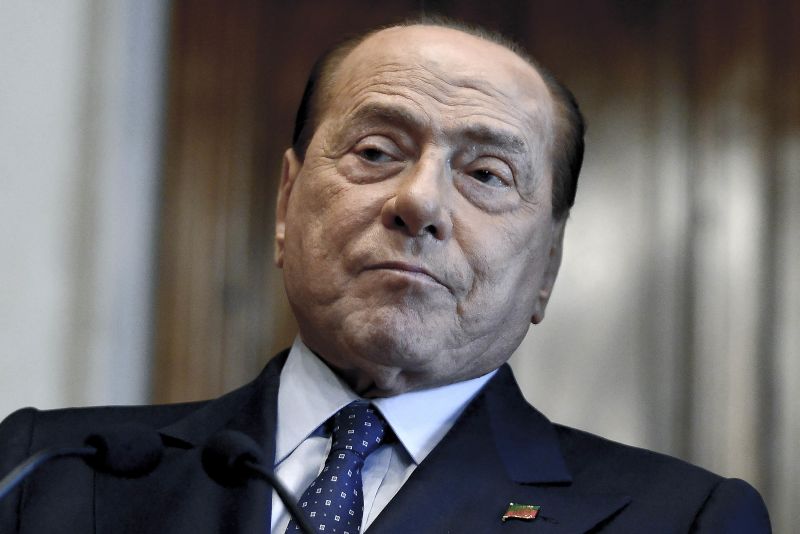 Silvio Berlusconi, Italy’s Former Showman Leader, Battled A String Of ...