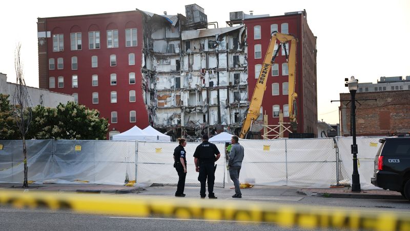 NextImg:Multiple structural problems caused Davenport, Iowa, apartment building collapse that killed 3 residents, investigation finds | CNN