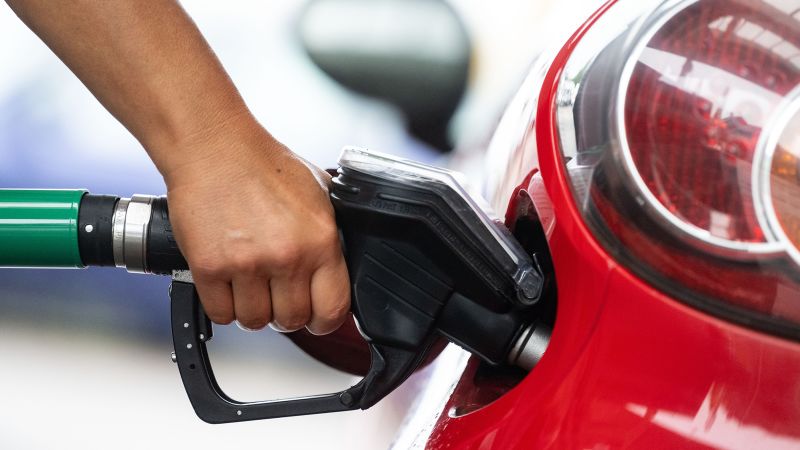 NextImg:Oil demand could peak this decade, IEA says | CNN Business