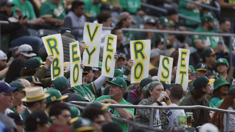 Oakland A's Fans' 'Reverse Boycott' Draws 27,000 as Team Moves a