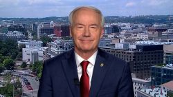 Amanpour Asa Hutchinson