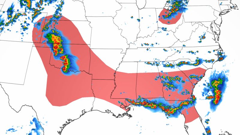 NextImg:Severe weather expected from Colorado to South Carolina | CNN