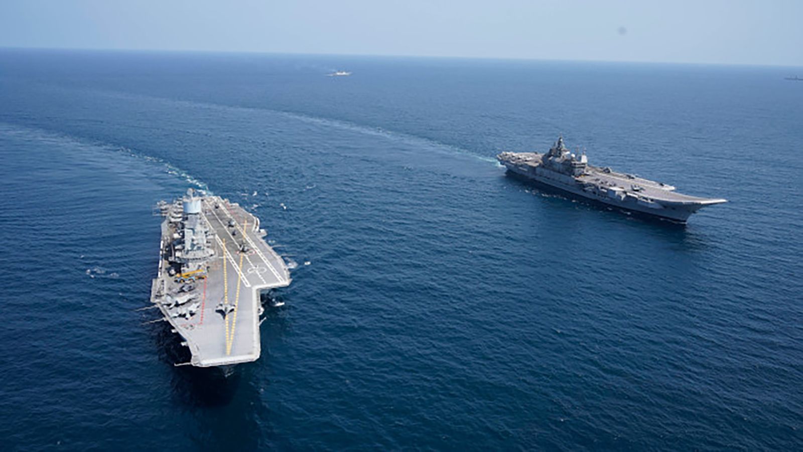 indian aircraft carrier under construction