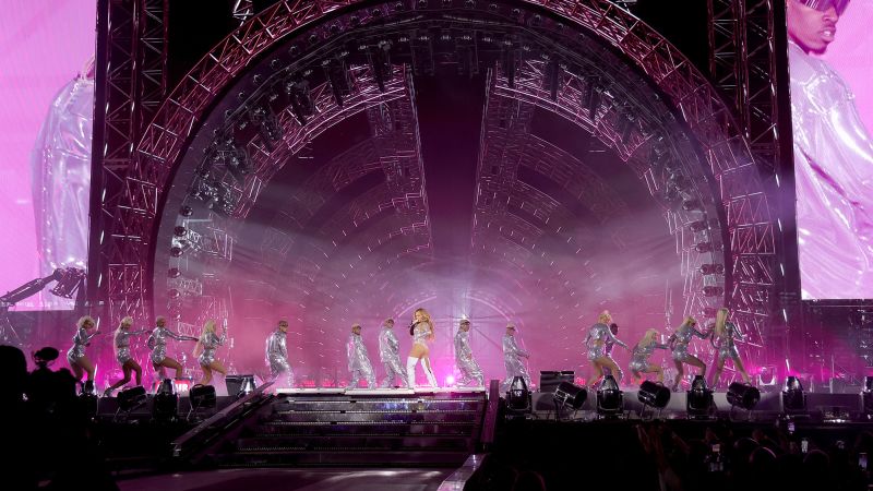 NextImg:Beyoncé blamed for keeping inflation high in Sweden. Is Springsteen next? | CNN Business
