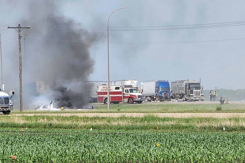 Video shows aftermath of deadly highway collision