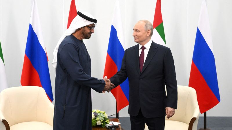 NextImg:UAE says Russia ties are a 'calculated risk' in an increasingly polarized world | CNN